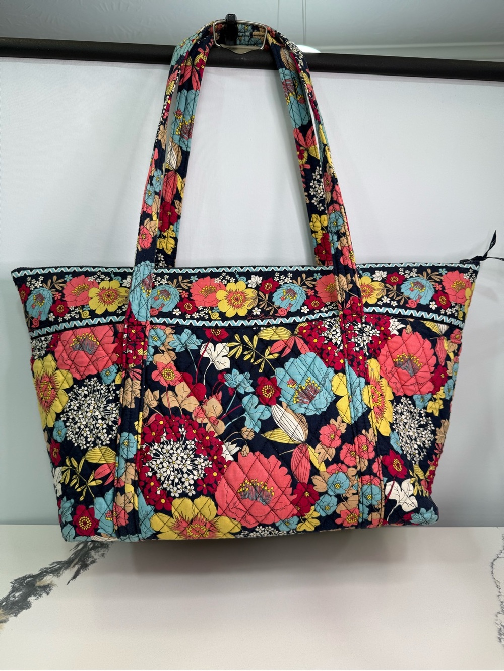 Vera Bradley XL Tote Bag Navy Floral Multicolor